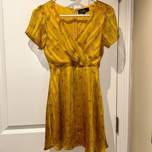 XS - yellow satin floral dress